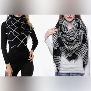 Pair of Black & White Blanket Scarves Plaid Scarf Shawl Wrap